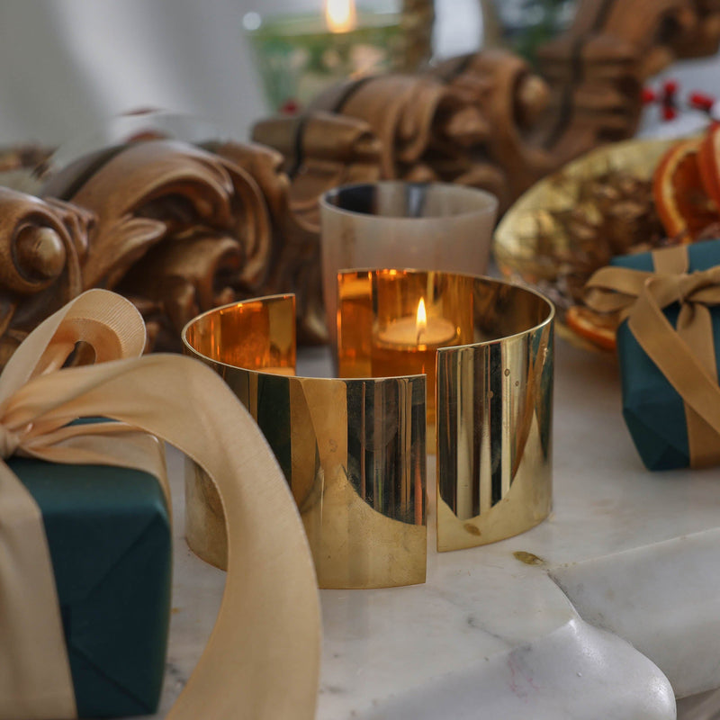 Infinity Candleholder - Small Brass