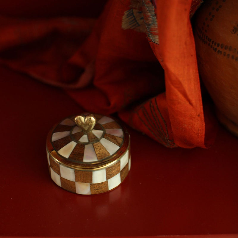 Heart Circus Box - Wood and White
