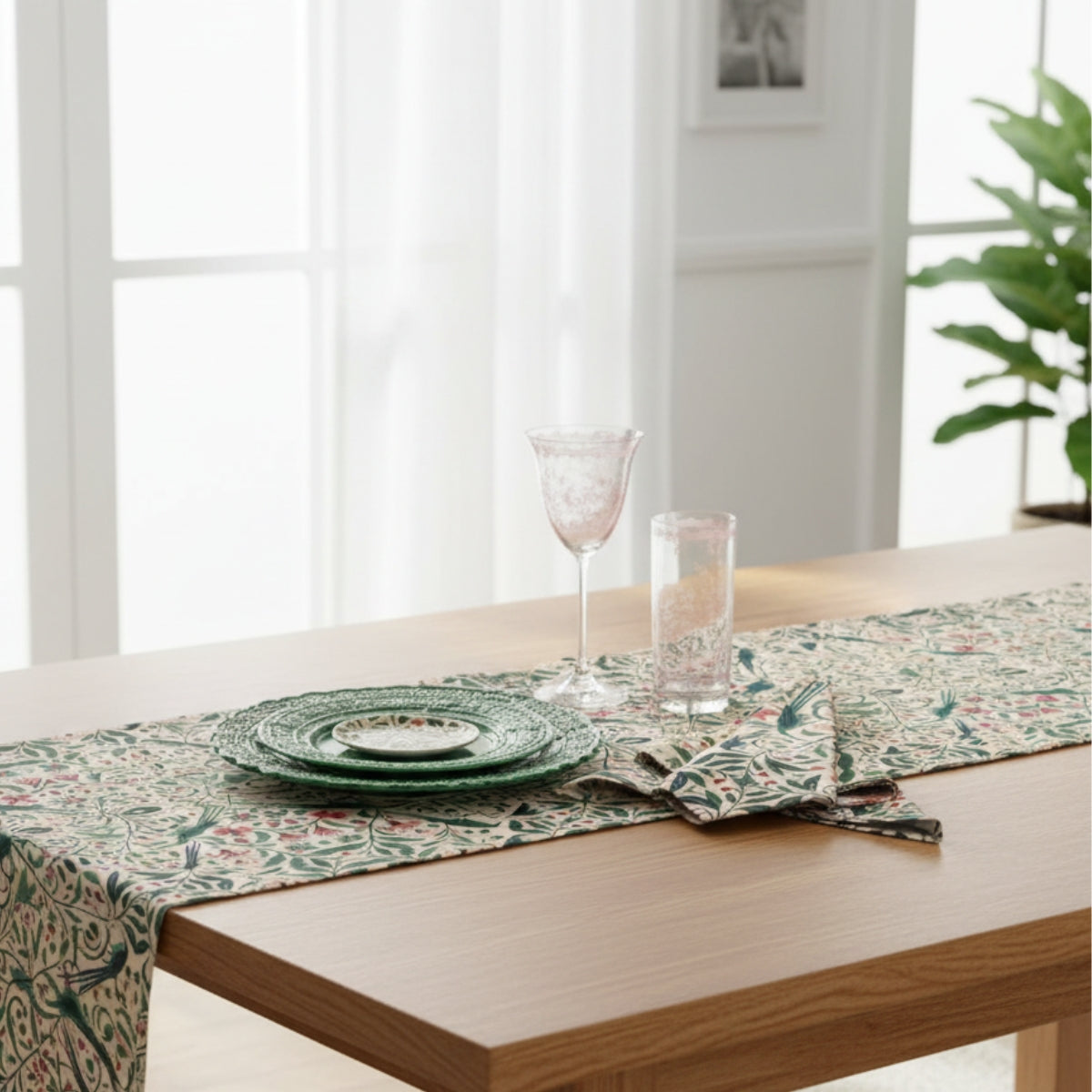 Renaissance Dinner Plate - Italian Green