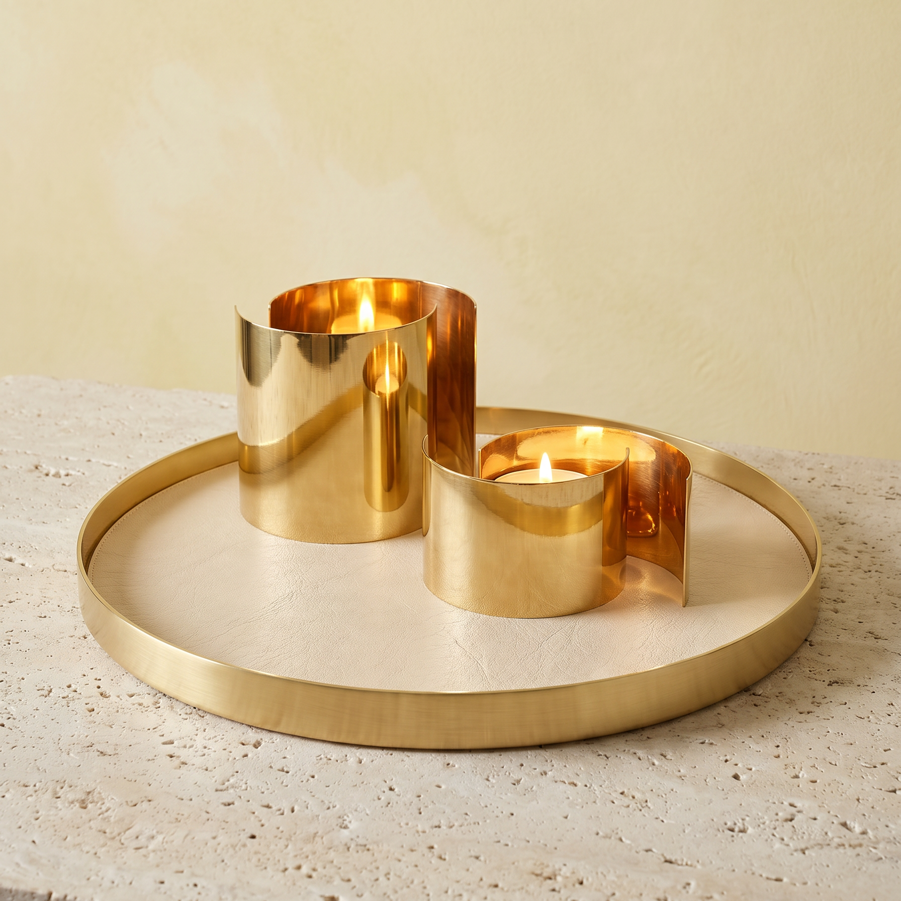 Infinity Candleholder - Large Brass