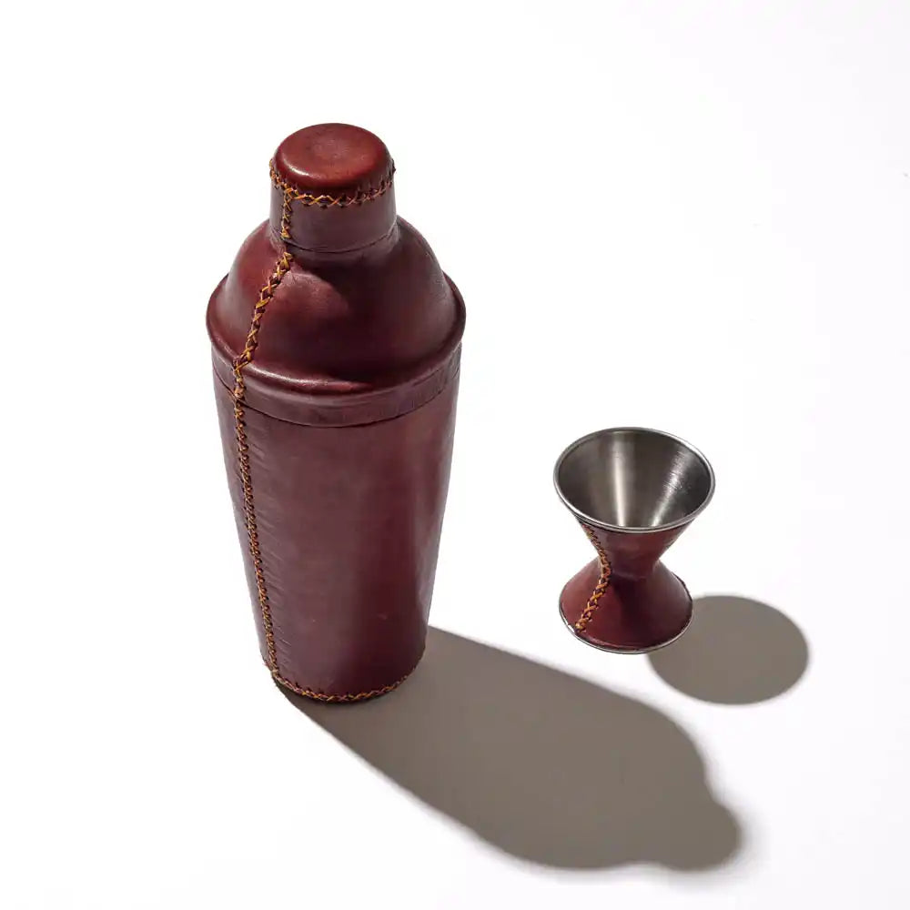 Home Bar Cocktail Shaker & Measure Cup - Maure Corporate Luxury Gifts