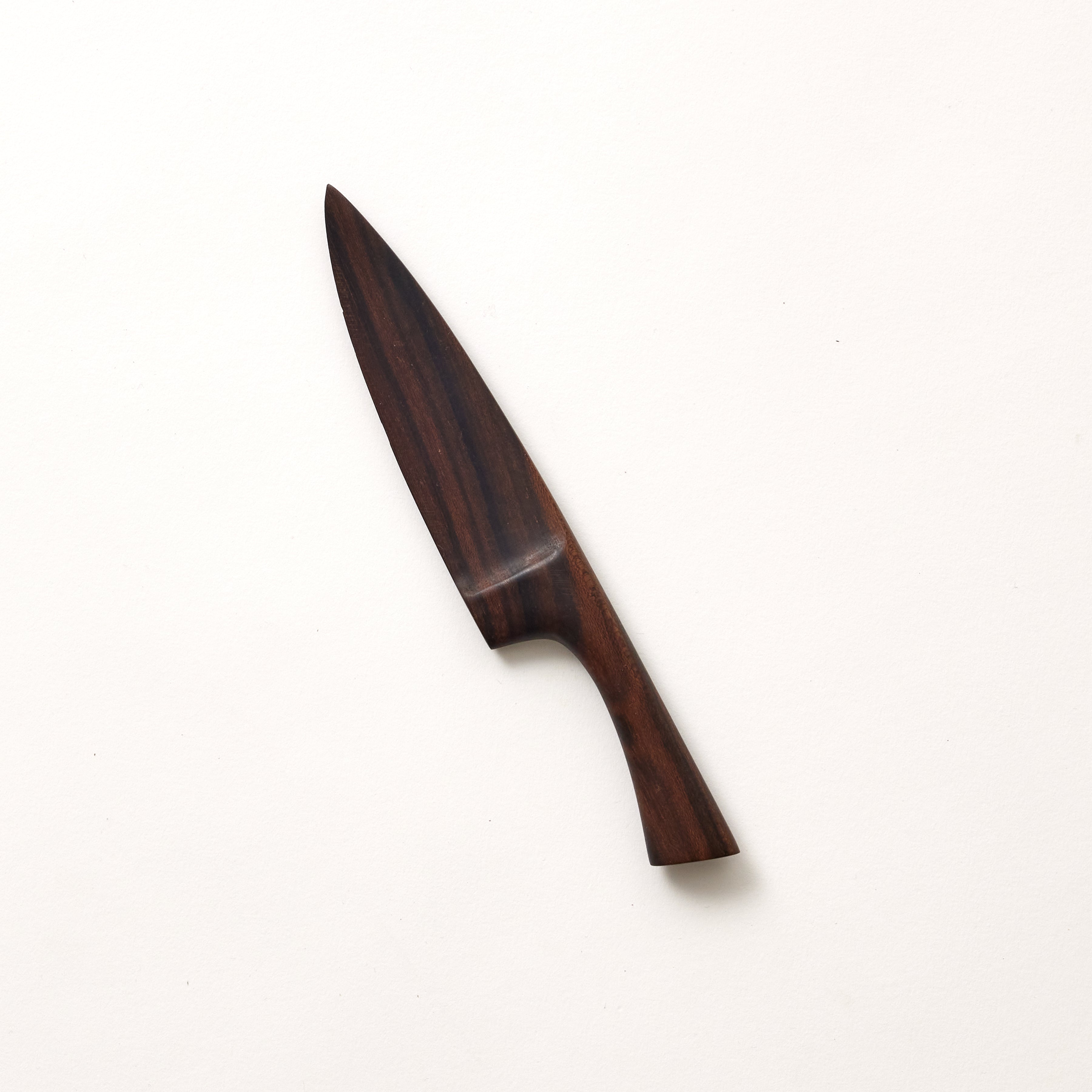 https://wantmaure.com/cdn/shop/products/Wood-Knife-Medium_Mauer-Product_1122_032.jpg?v=1674602288